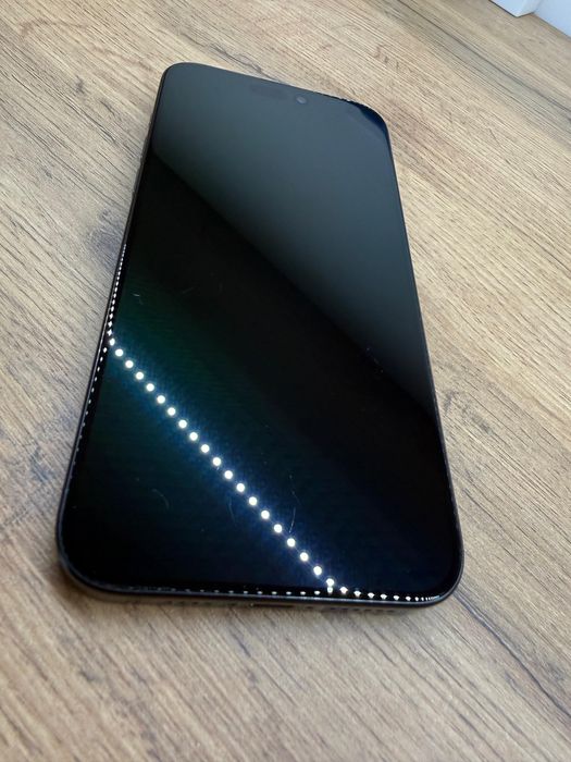 Iphone 15 про макс срочно продам