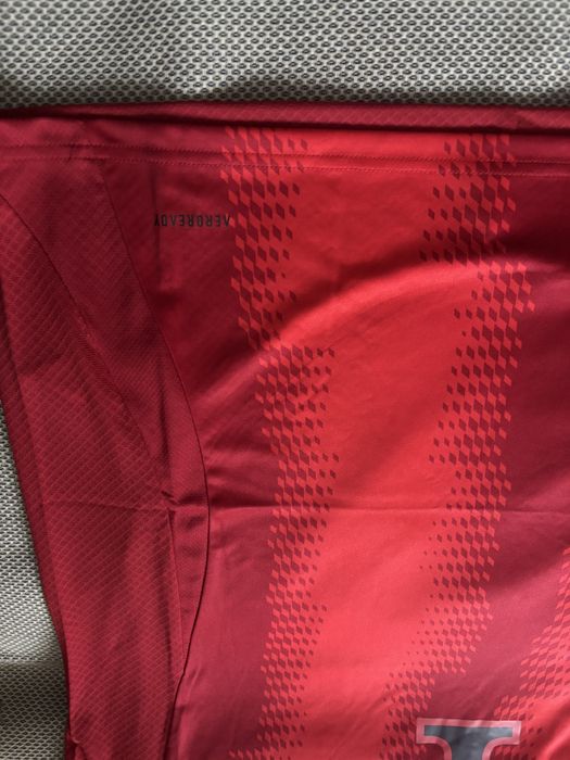 Нова футболна тениска Bayern Munchen