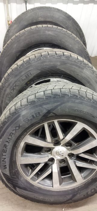 Продам комплект на 17 (Hilux)(Prado)