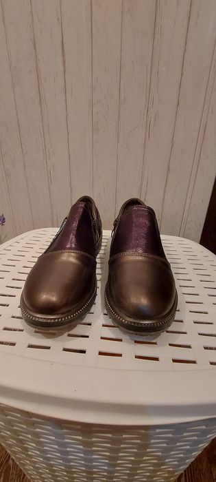 Продам стильные туфли