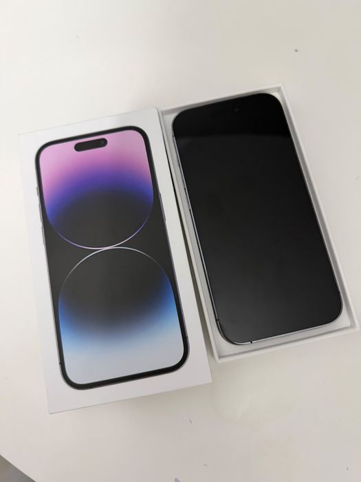 Vând Iphone 14 Pro Deep purple Impecabil + 5 Huse MOBILFOX CADOU