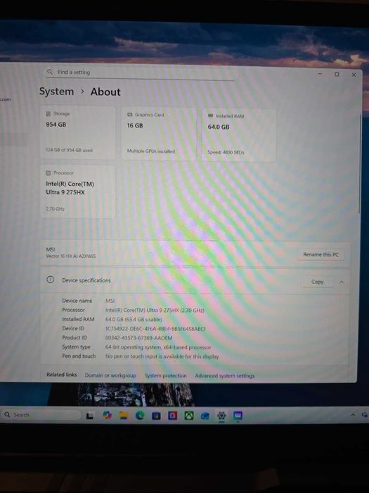MSI Vector 16 HX AI, I9 275HX, 16" QHD+, 64GB, SSD 1TB, RTX 5080 16GB