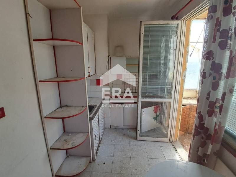 Продава се Двустаен апартамент в Варна, Възраждане 3 - 58 кв.м за 1466 €/кв.м - Снимка #5