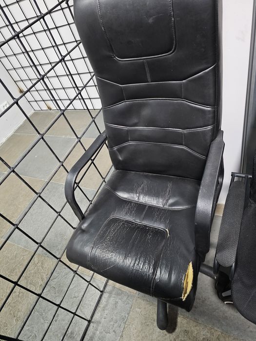 Кресло офисная кожзам