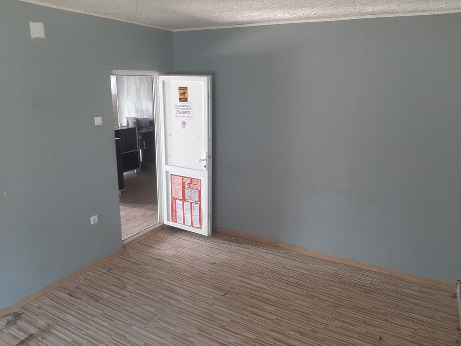 Casa de vanzare zona negoiesti