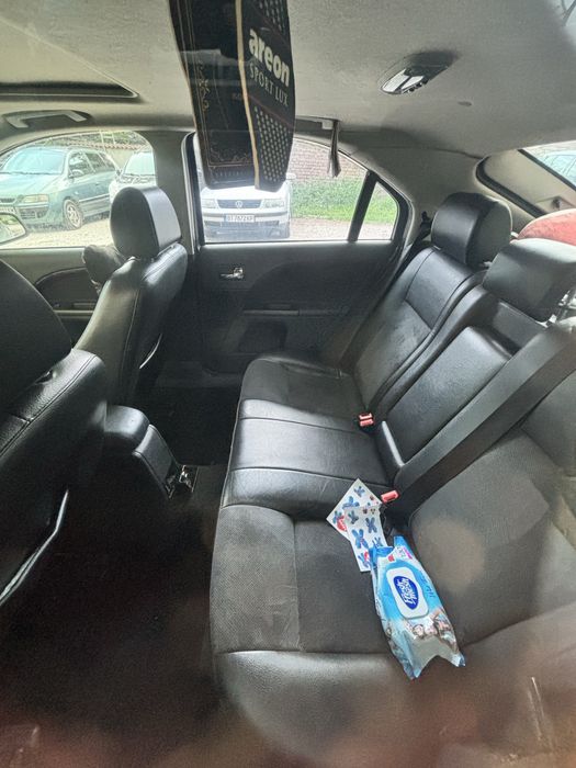 Ford Mondeo ghia 2006 2.2 TDCI
