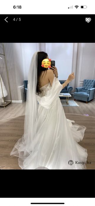 Свадебное платье