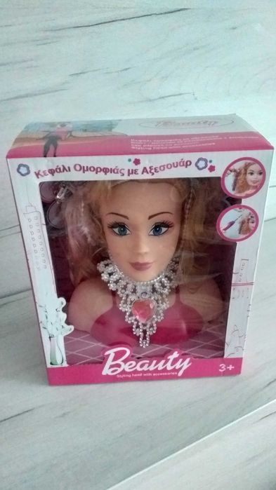кукли  с много аксесоари  нови-45-50лв.