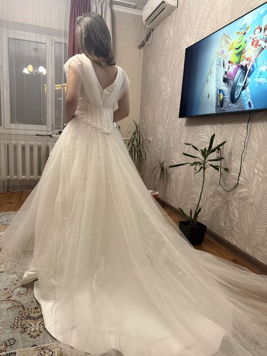 Платье свадебьное