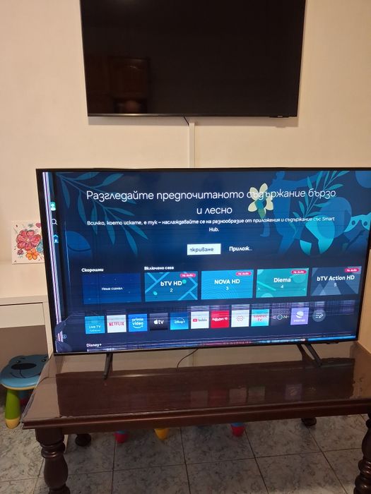 Самсунг 50 инча 8-ма серия с дефектирала матрица.