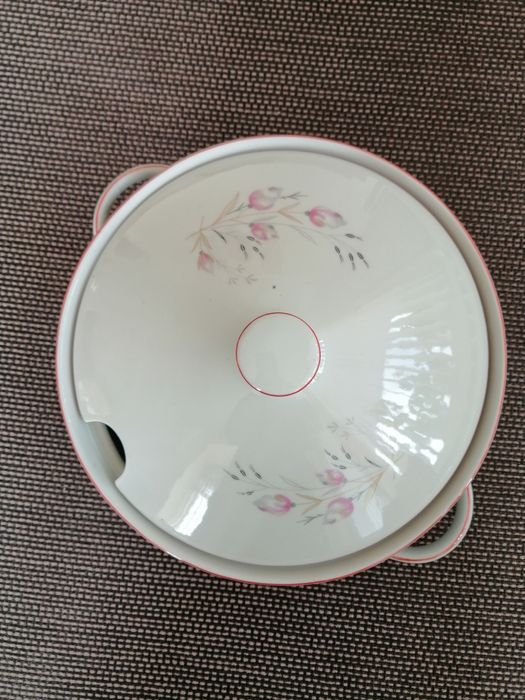 Супник  на  "китка " от 60-те