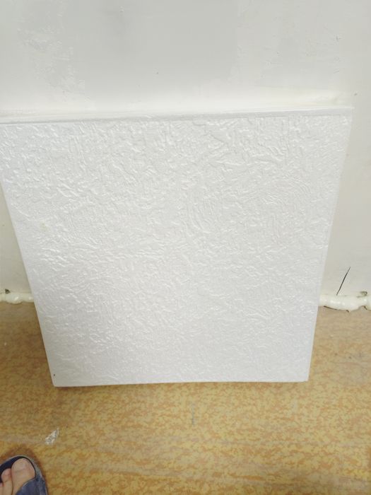 Потолочка,кафель