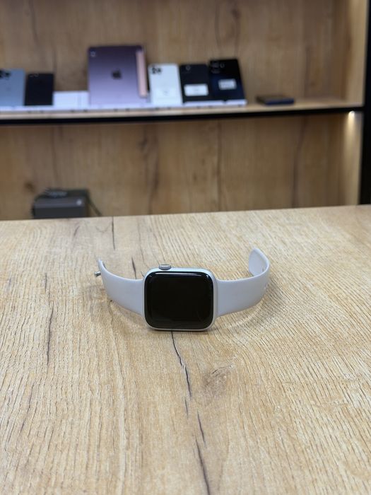 Apple watch 8 45 mm 95%