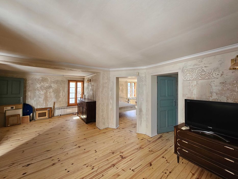 Продава се Къща в Велико Търново, Център - 160 кв.м за 1594 €/кв.м - Снимка #1