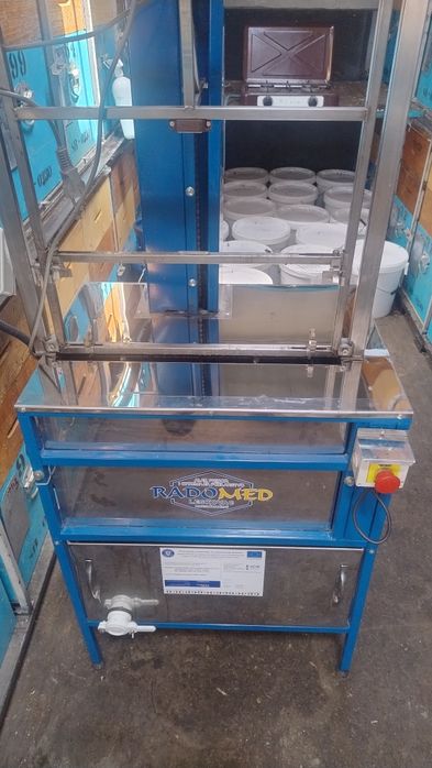 Vând descapacitor   rame  aproape nou, automat  220v