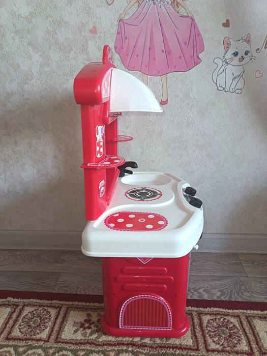 Продам кухню для детей