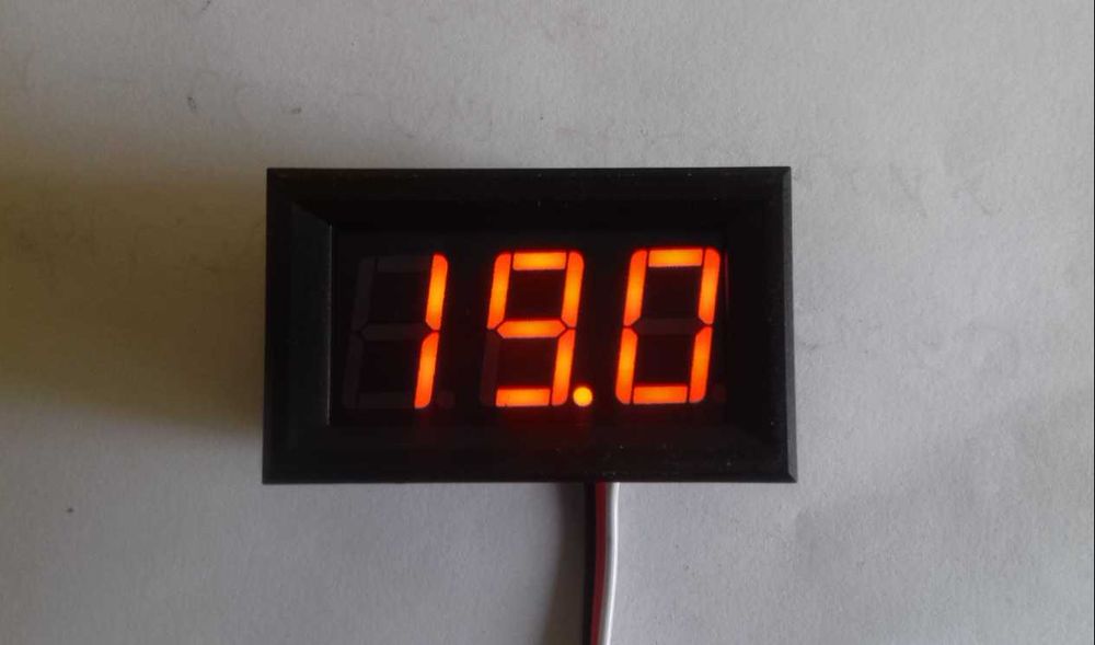 Волтметър DC  0-100V 3.80 лв. Различни цветове