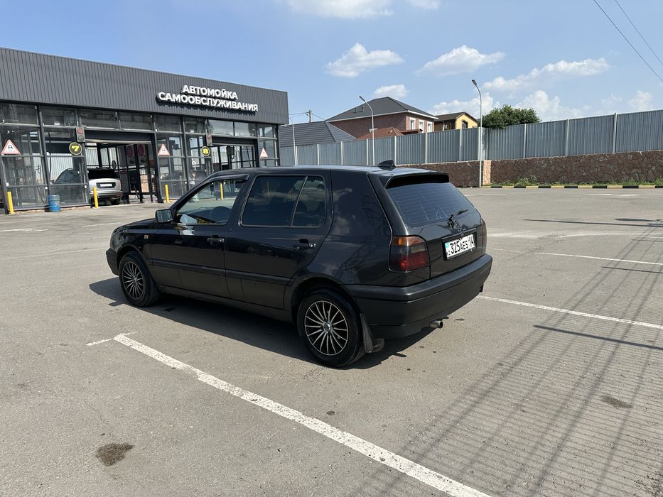 Продам golf 3 1.8