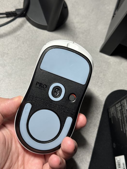 Logitech Superlight 2 Steel Series qck+