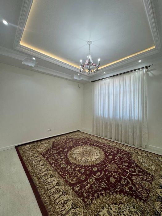 Урикзор (Учтепа тумани)  4 сотих 8 хона Евроремонт