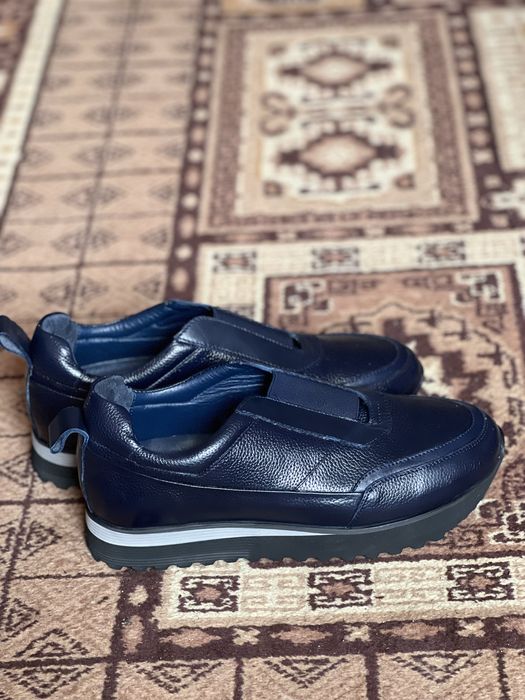 Yangi Maestro krossovkalari — Juda yengil va yumshoq / 40 razmer