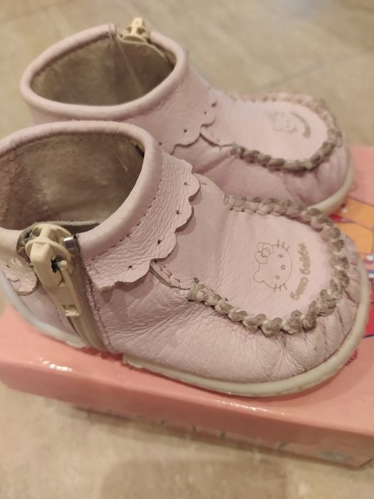 Бебешки обувки Беко