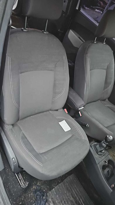 Dezmembrez Dacia lodgy 2012 1.5 DCI euro 5
