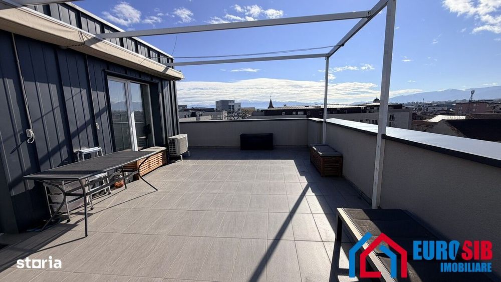 Penthouse 3 camere City Residence Sibiu cu terasă 52 mp si vedere