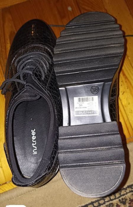 Новые женские туфли 38 размер