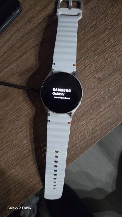 часовник samsung watch 7