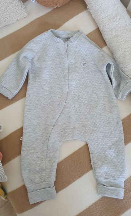 Комбинезоны для малышей от 0 до 9 мес