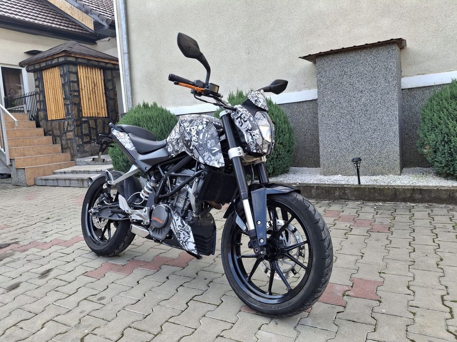 KTM DUKE 125 2016
