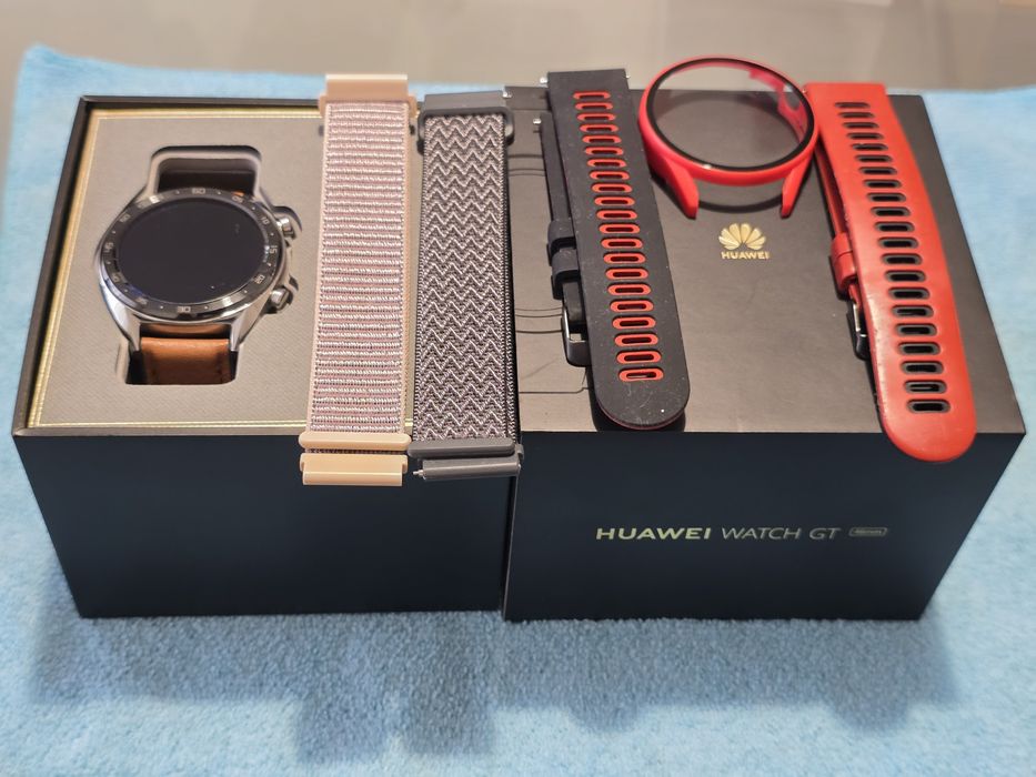 Huawei watch GT .