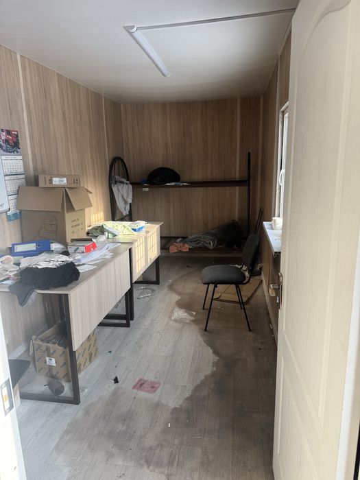 Продам контейнера 2 шт