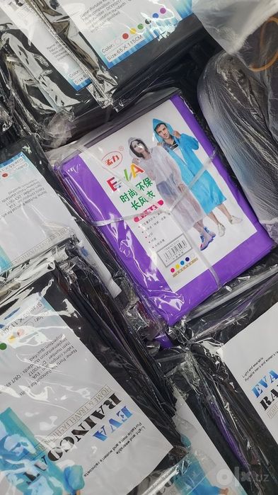 Дождевик Yomgʻir uchun kiyimlar erkak va ayollarga. "Дождевик"  Одежда