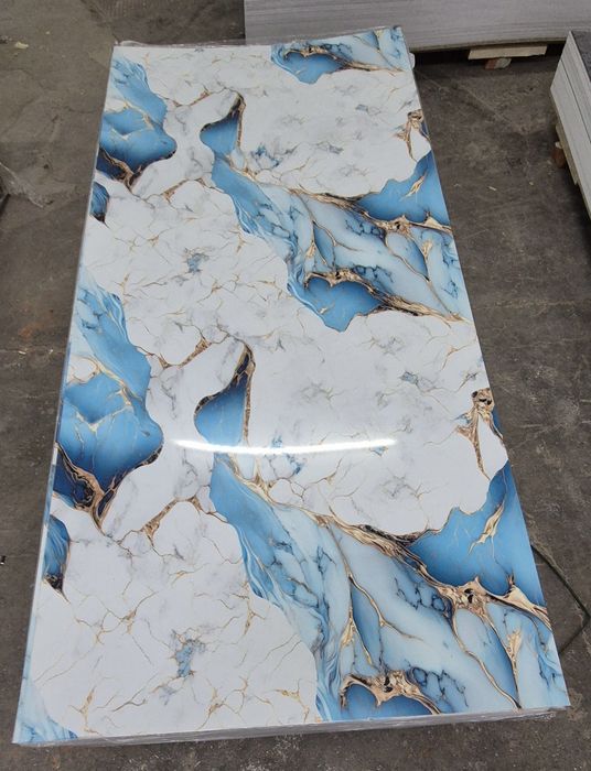 Panouri imitație marmură.