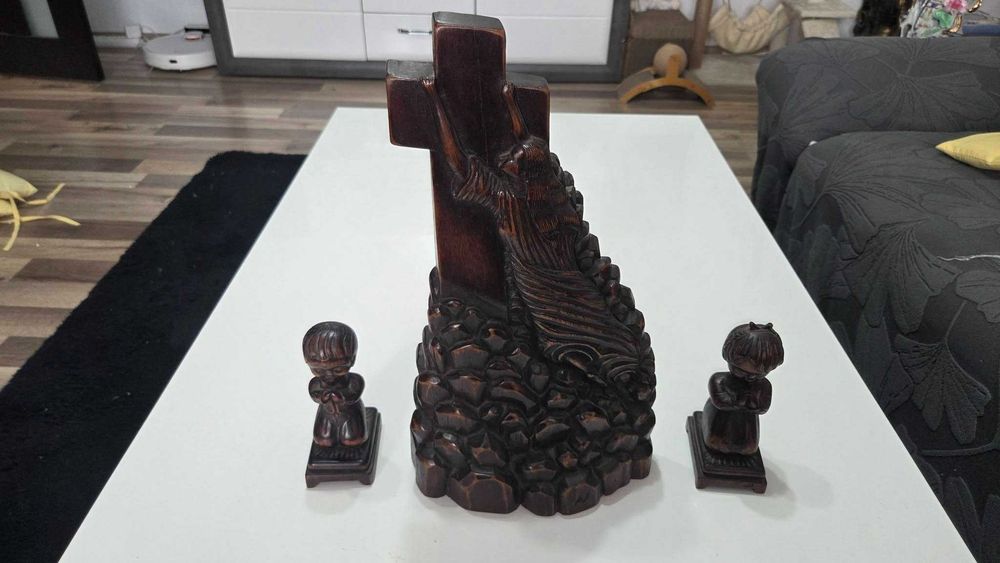 Ansamblu de pictură și sculptură 1969