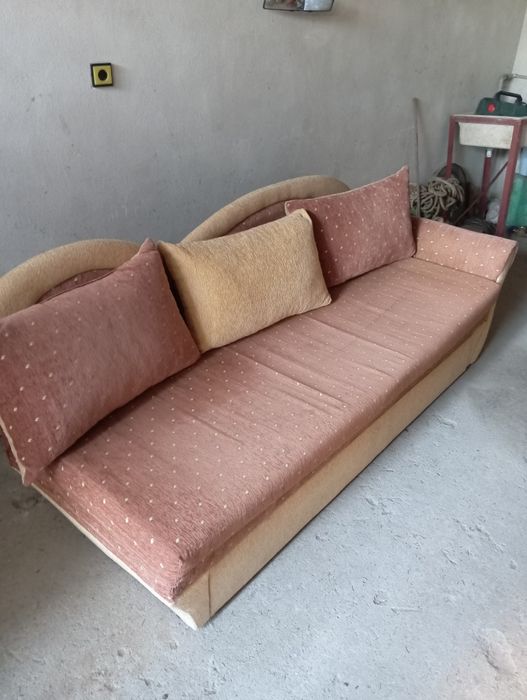 Холов диван разтегателен