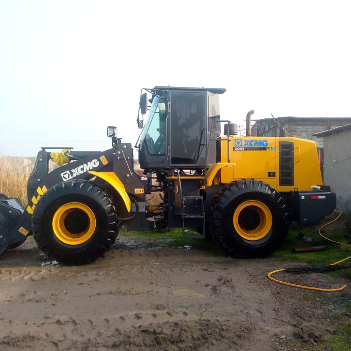 Погрузчик сотилади!!!