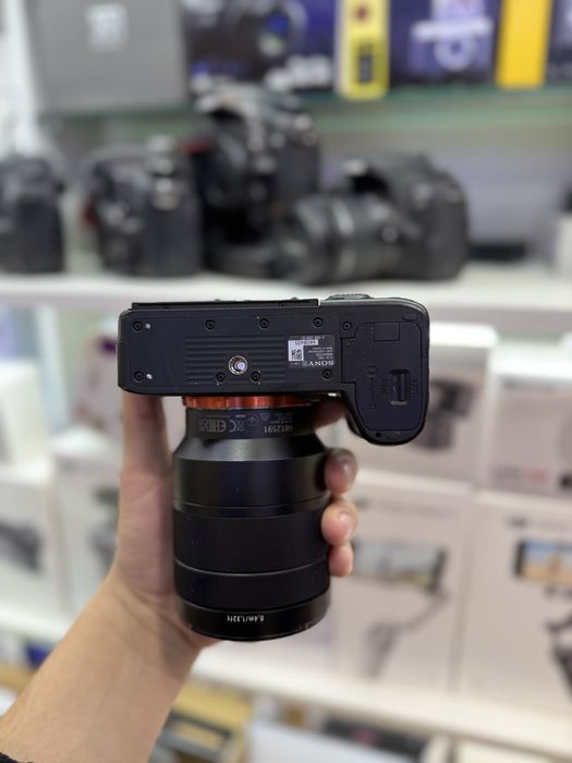 Sony a7 III 24-70 f4 zeiss kit