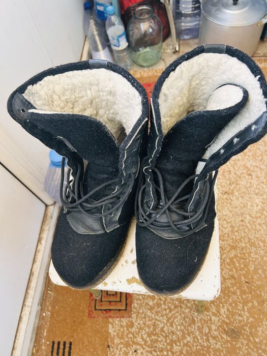 Войлочные сапоги 42 размер б/у продается