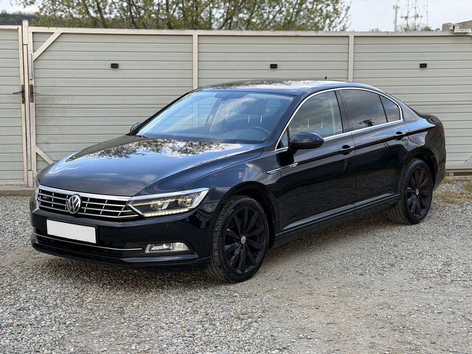 Volkswagen Passat B8  R-Line - 1.4 TSI - 150 CP - Full LED - Navi - Euro 6 -