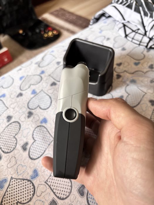 Shaver profesional Andis ProFoil Shaver Plus – Stație + Cutie, ca nou