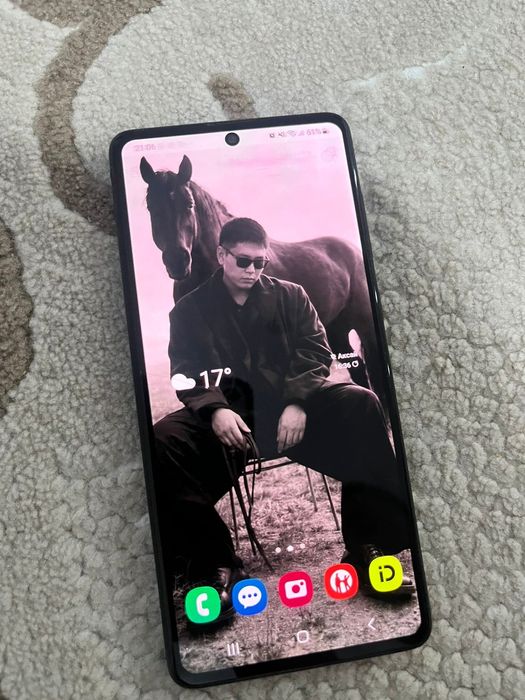 Продам телефон самсунг а 71