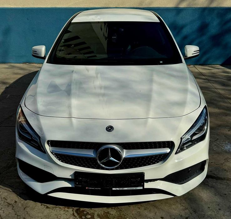 Mercedes Benz CLA 200 DCT AMG