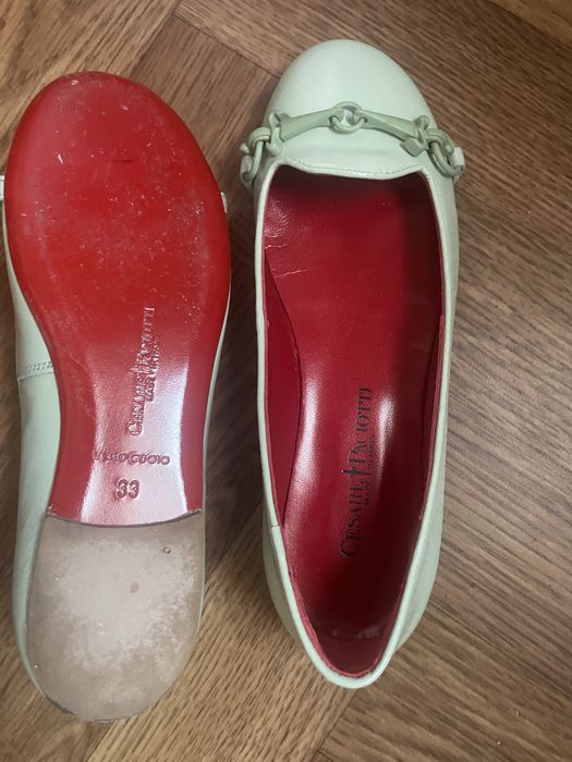 Продам детскую обувь  для девочек