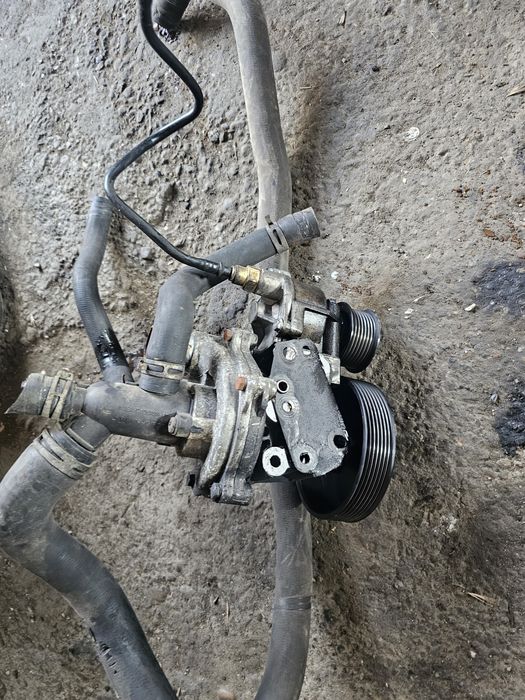 Pompa Vacuum Pompa Apa 2.4 D Ford TRANSIT bus 2006-2012
