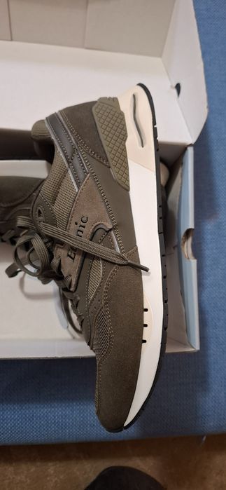 Кроссовки новые USA Etonic