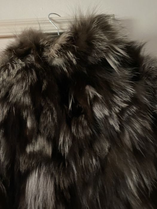 Jacheta blana vulpe