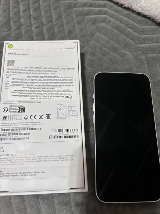 iPhone 17e 100% акамулятор